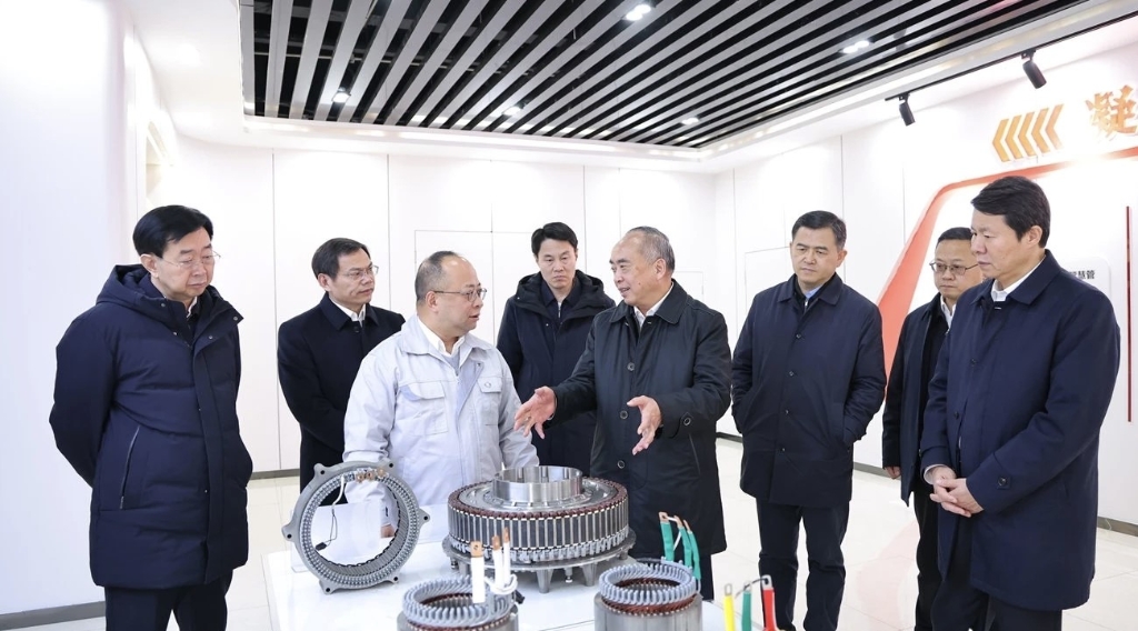 开足马力“赶订单”，奋力冲刺“开门红”  | 山东省委书记林武调研NG集团鹤壁工厂新能源电驱动项目